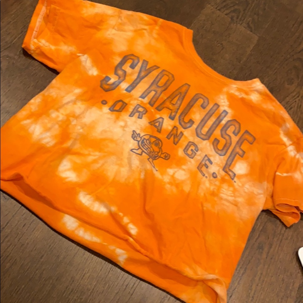 orange SYRACUSE tshirt